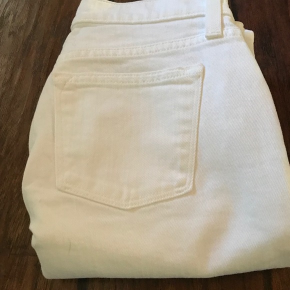 J Crew White denim jean, slim boyfriend - Picture 5 of 5
